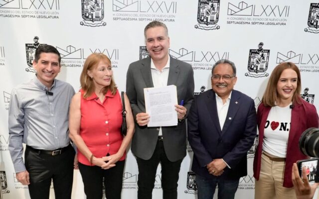 Waldo Fernández impulsa que gobernador de NL no pida licencia por Presidencia