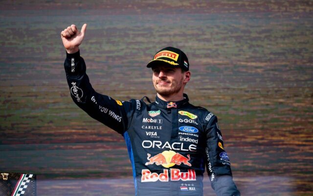 Se queda en Red Bull: Verstappen firma renovación hasta 2030
