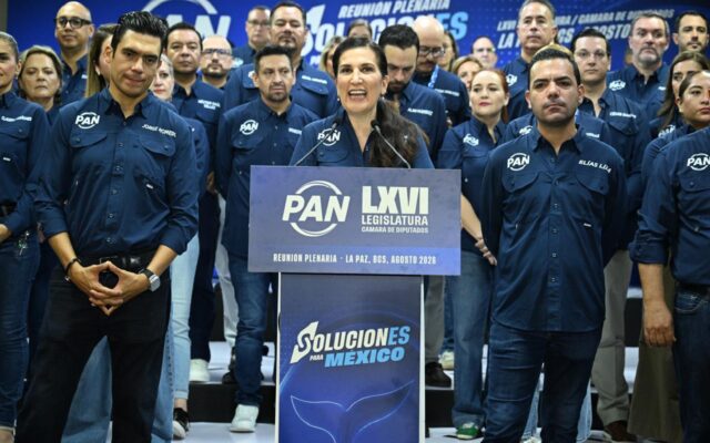 Kenia López Rabadán destaca una Cámara de Diputados plural y paritaria