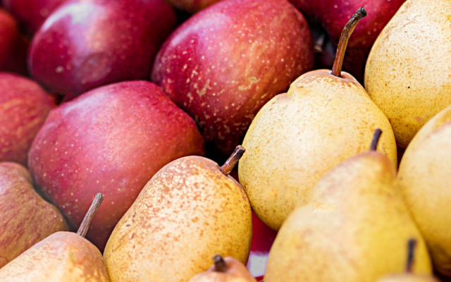 ¿Manzana o pera? Esta es la fruta que podría ayudar más a controlar el azúcar en sangre